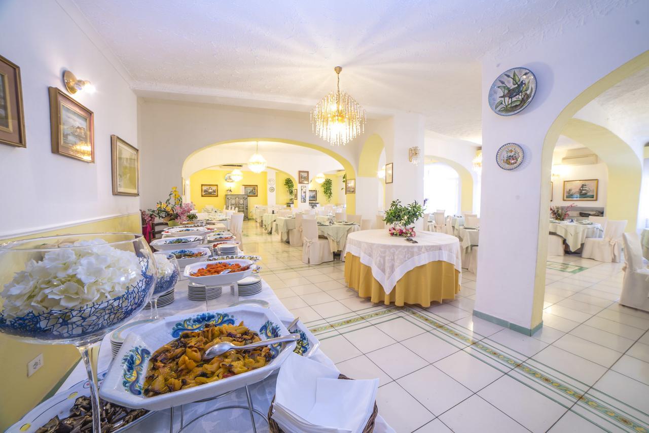Hotel Carlo Magno Forio di Ischia 외부 사진