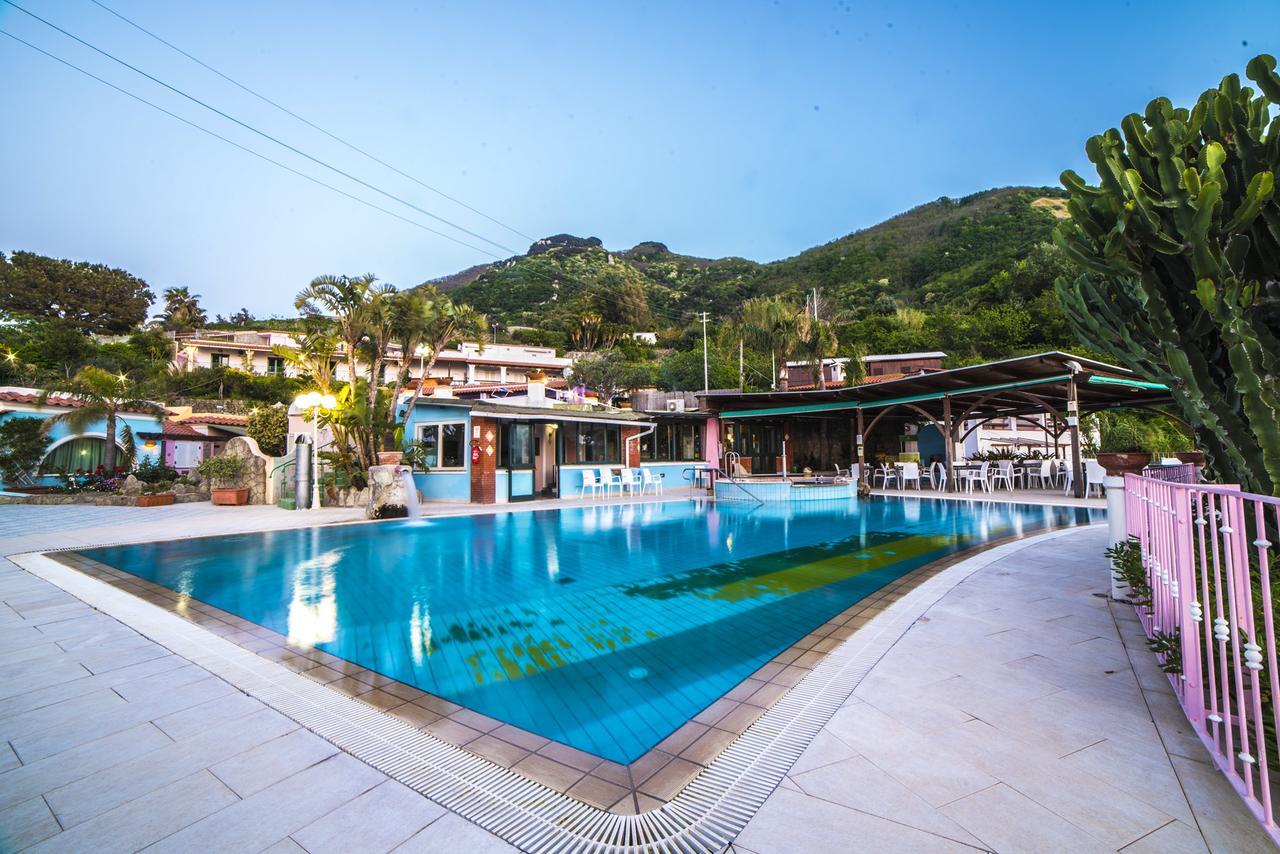 Hotel Carlo Magno Forio di Ischia 외부 사진